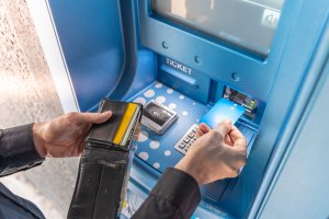 Trucker Using Cost Plus Fuel Card